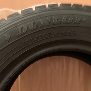 ダンロップ　スタッドレスタイヤ　14インチ