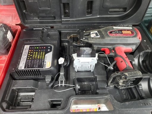 【中古】MAX　充電式　鉄筋結束機　RB-399A-FB2C　14.4V　バッテリー×1　充電器×1