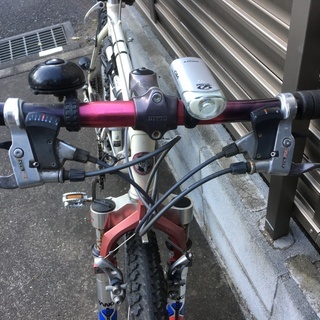 ブリジストン製マウンテンバイク 主要パーツはシマノ!