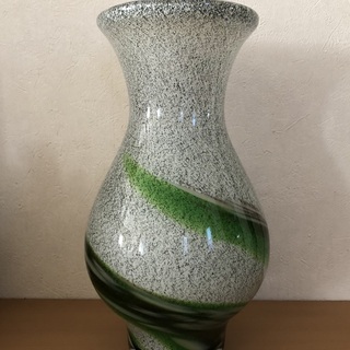 ★ガラス製 花瓶 高さ約29cm 保管品
