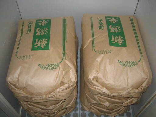 令和元年産　中越地区コシヒカリ玄米30ｋｇ　籾保管から5月玄米にしました。　農家保有米