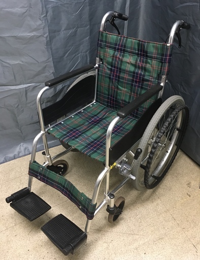 自走式車いす 標準型 AR-200B  松永製作所