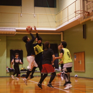 12月22日(日)　三郷でバスケをやろう！ − 埼玉県