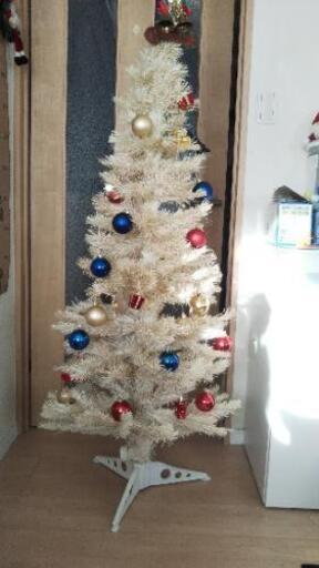 商談中☆値下げ☆ホワイトクリスマスツリー LED 飾りつき ...