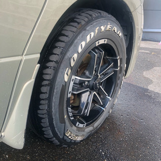 B.S.J値下げ‼️ホイール、タイヤセット❗️215/65/16グッドイヤーナスカー