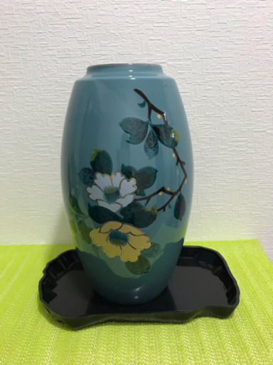 お話中 花瓶 台付き 九谷焼 Chiru 東加古川のその他の中古あげます 譲ります ジモティーで不用品の処分