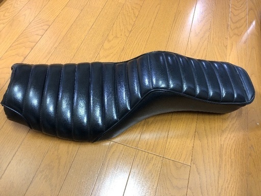 ☆ハーレー☆トランプ キング\u0026クイーンシート☆ステー付