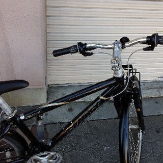 GIANT CS3200 700c Fサス付きクロスバイク(S) アルミ/21speed/ブラック