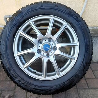 (値下げ)プリウス､プリウスα用 スタッドレス BLIZZAK REVO GZ 205/60R16+アルミホイール 4本セット 