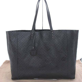 ボッテガヴェネタ レザートートバッグ パピヨン