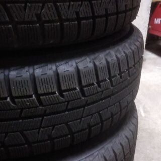値下げしましたヨコハマスタッドレス175/65-15