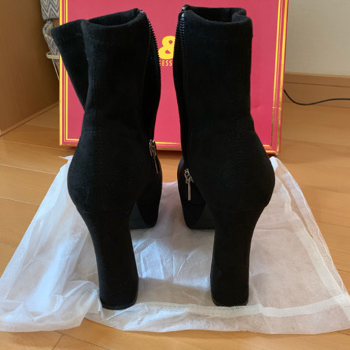 最終値下げ   R\u0026Eのブラックブーツ 美品