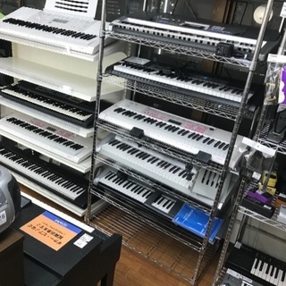 キーボード、電子ピアノ、ギターなど在庫豊富に展示中です！