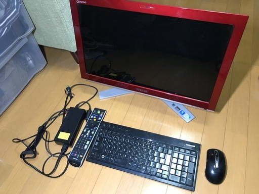TOSHIBAデスクトップPC　dynabook Qosmio D710/T5BR