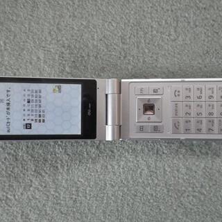 3G携帯電話 au パンテックPT002 未使用品