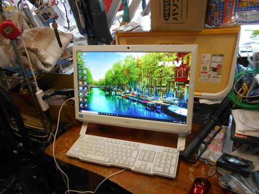 富士通 液晶一体型デスクトップパソコン ESPRIMO FH53/S PC/タブレット