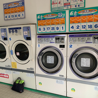 コインランドリー洗濯機、乾燥機　計7台