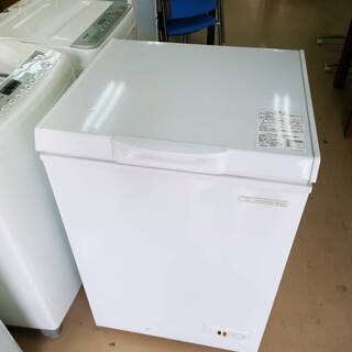 上開きタイプの冷凍庫　