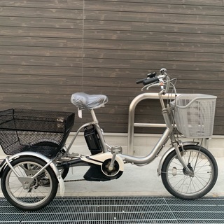 地域限定　ブリヂストン　アシスタワゴン　新基準　12,8AH　三輪車　シルバー　パスワゴン　ビビライフ　神戸市　電動自転車