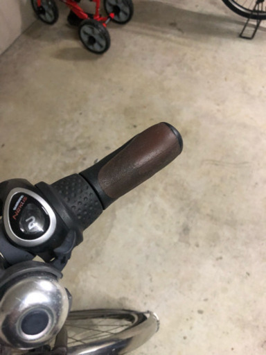 激安電動自転車防犯登録込みの値段です。