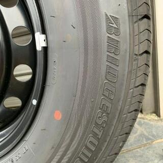 200系ハイエース５型ダークプライムⅡ新車取り外しホイール&タイヤ4本セット