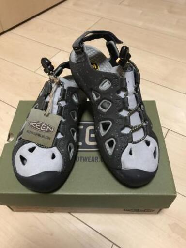 新品箱付き、KEEN サンダル