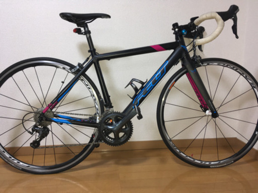 走行距離1000キロ未満 《FELT F85》 ロードバイク ※値下げ交渉可