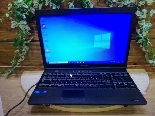 他にも安い物出してますよ。値下げしました。購入後すぐ使えます。美品です。東芝 dynabook  B452/F　windows10搭載　テンキー付き