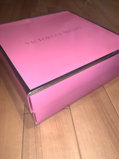 値下げ】VICTORIA'S SECRET ヴィクトリアシークレットギフトボックス箱 ...