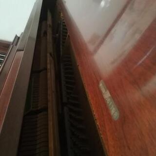 ヤマハ製アップライトピアノW102B