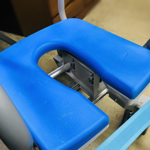 自社配送は札幌市内限定】介護⑦ 入浴用車椅子 車イス シャワー