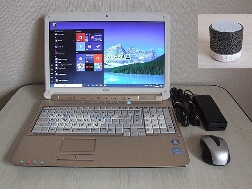 高速SSD240GB搭載　第二世代 Core i5-2520M LIFEBOOK AH/R4H ノートパソコン　2