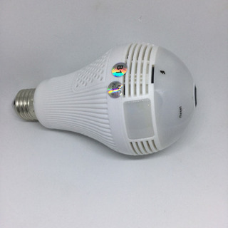 smart LED Bulb camera ライトにカメラがドッキング