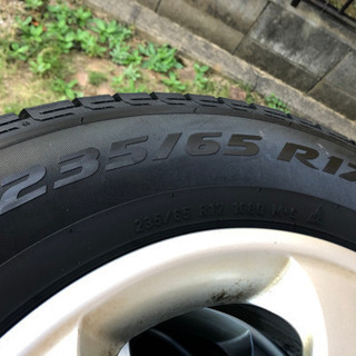 ピレリ ICE ASIMMETRICOスタッドレスタイヤ4本　ホイール付　235-65/17 ベンツRクラス　Mクラス