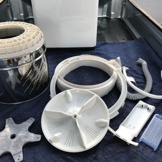 取引中高年式2017年製パナソニック全自動洗濯機6キロ美品。千葉県内