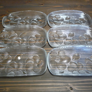 ガラス食器シリーズ９（長方形長皿中）
