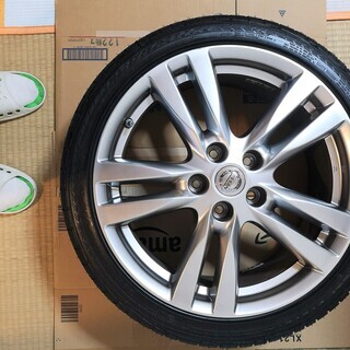 セレナ（FC-26）に付けていました。「エルグランド」タイヤホイールセット4本　値引きしました30,000円