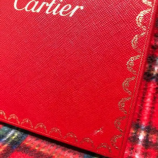 カルティエ　Cartier 財布