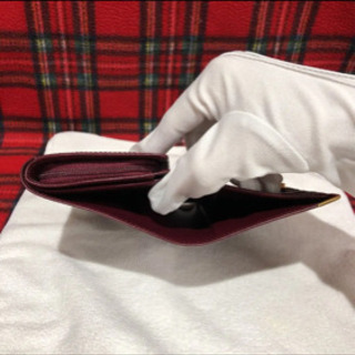 カルティエ　Cartier 財布