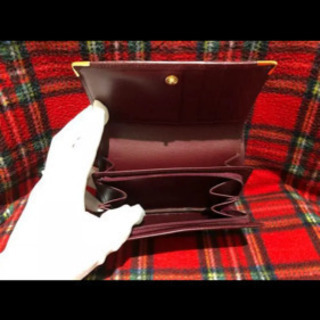 カルティエ　Cartier 財布