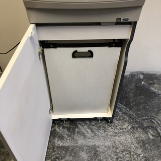 ⬛︎⬛︎アイリスオーヤマ、クロスカット、シュレッダー、業務用、2011年式