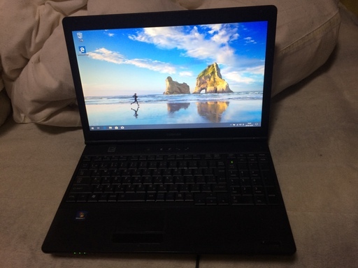 他にも安い物出してますよ。値下げしました。直に使用出来ます。美品です。東芝 dynabook Satellite B450/B 　Windows10搭載