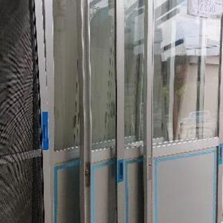   美品      トステムのアルミサッシお売りします。