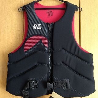 新品未使用LiquidForce ライフジャケット　SizeL　...