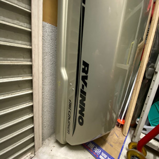 ルーフボックス　INNO BR570　スーリーのバーでも○