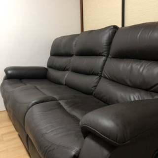 ※お約束中※【取りに来ていただける方歓迎！値下げ交渉あり！】ニトリ リクライニングソファー 本革3人がけ  35,000円