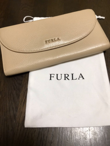 FURLA長財布