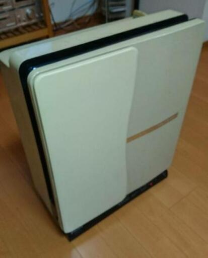 ダイキン 空気清浄機 MCYC706-W 2005年製