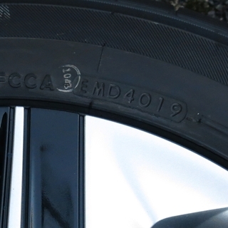 ■新車外しホンダ・シャトルハイブリッドの純正タイヤ・ホイール/フィット