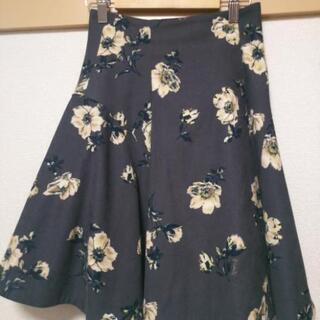 【noela】花柄スカート